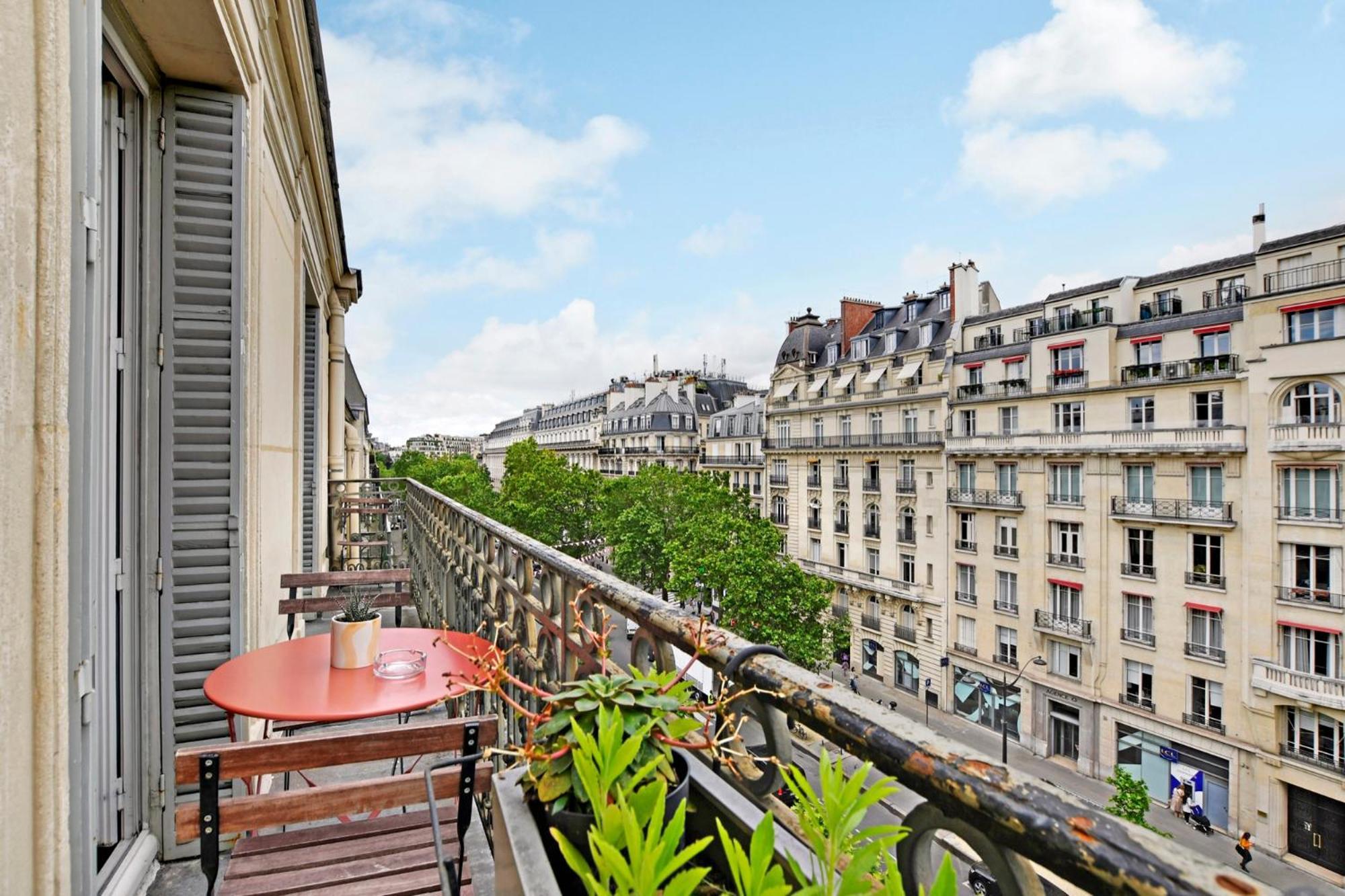 Eiffel Tower View Apartamento Paris Exterior foto
